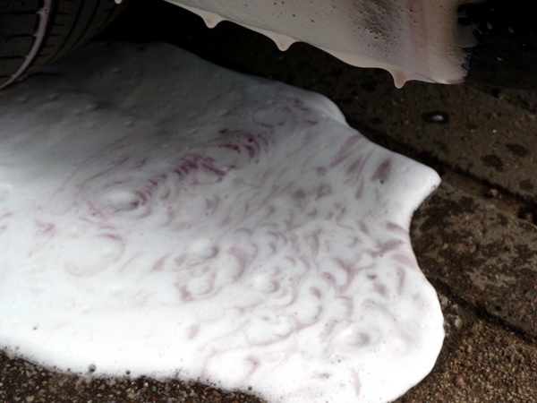 CARPRO IronX Snow Soap – autošampon s odstraňovačem vzdušné koroze - Objem: 50 ml